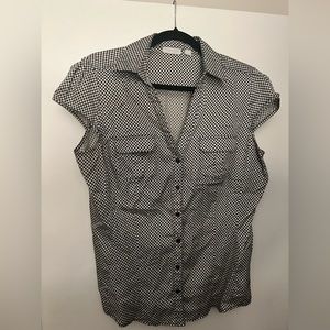 Cap sleeve button down top